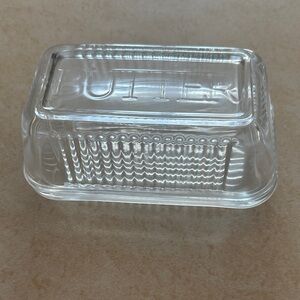 Clear Glass Butter Dish. Mint condition glass butter dish.